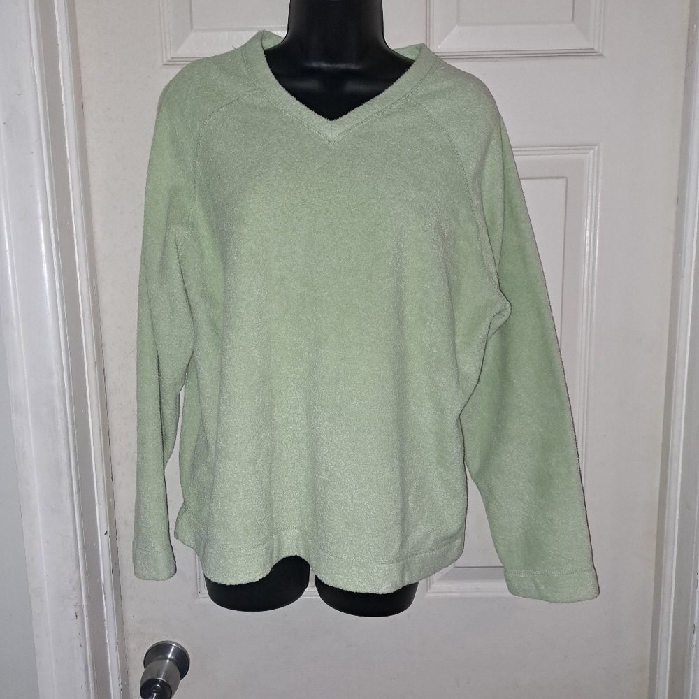 Pacer sweatshirt size medium 5/$25